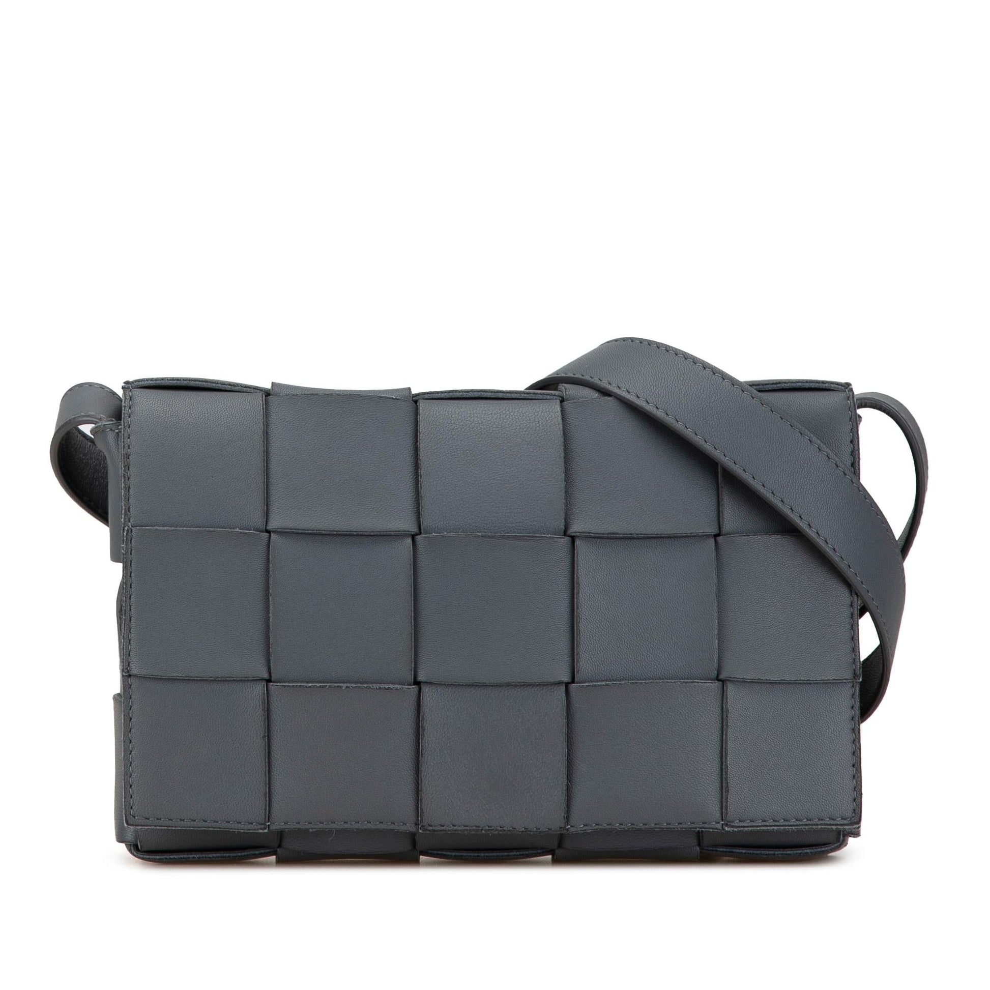 Luxury Bottega Veneta Calfskin Intrecciato Cassette Crossbody (SHG-QKpHOv)