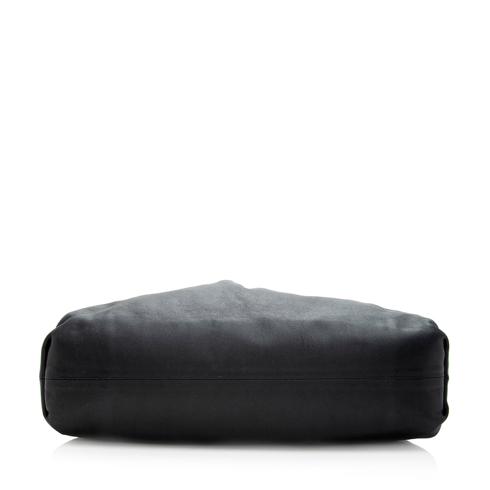 Luxury Bottega Veneta Calfskin The Pouch Clutch (SHF-19376)