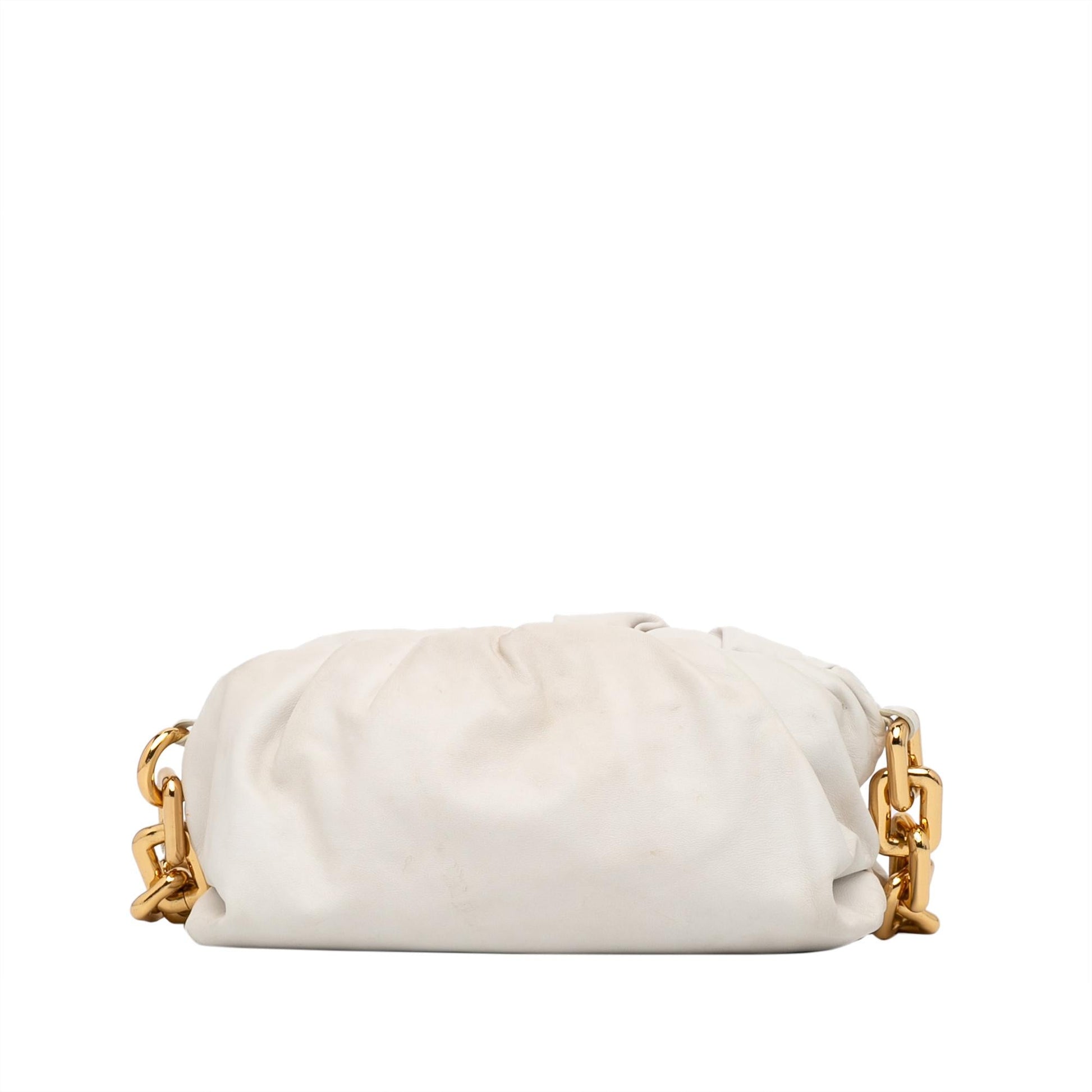 Luxury Bottega Veneta Chain Pouch (SHG-fqBO7Z)