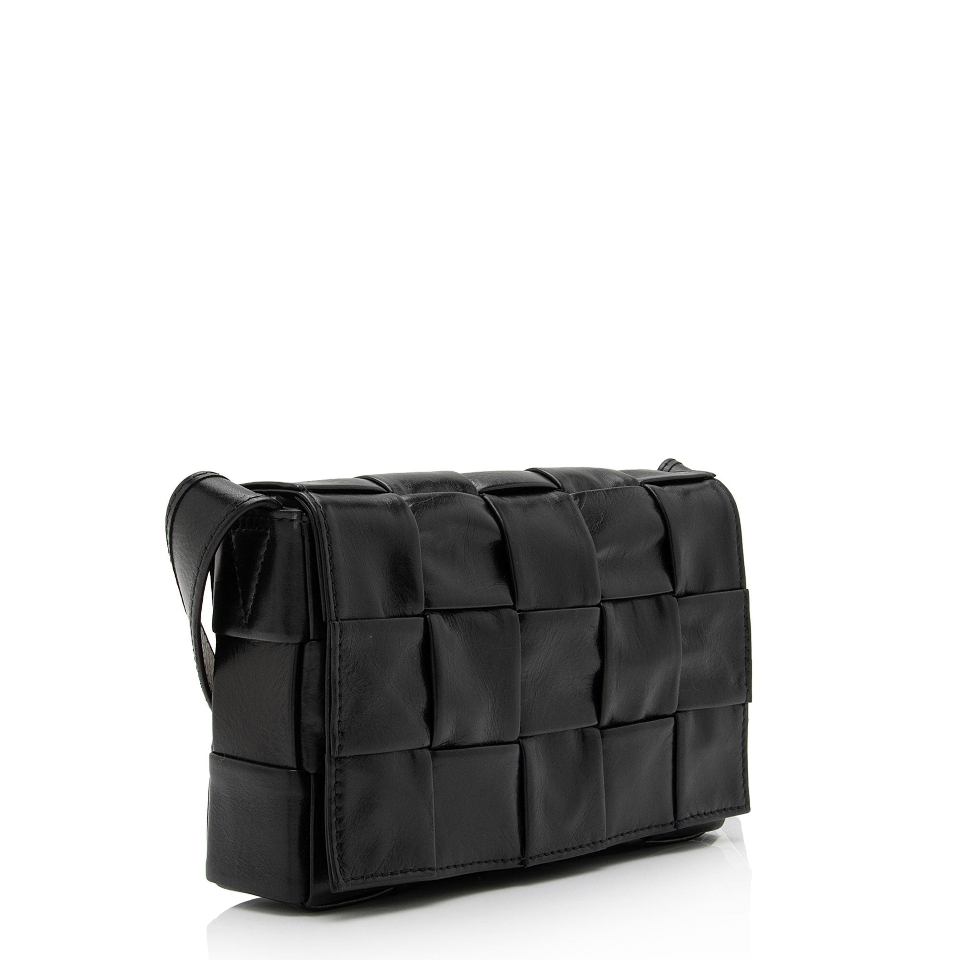Luxury Bottega Veneta Distressed Calfskin Cassette Small Crossbody Bag (SHF-Mj13CL)