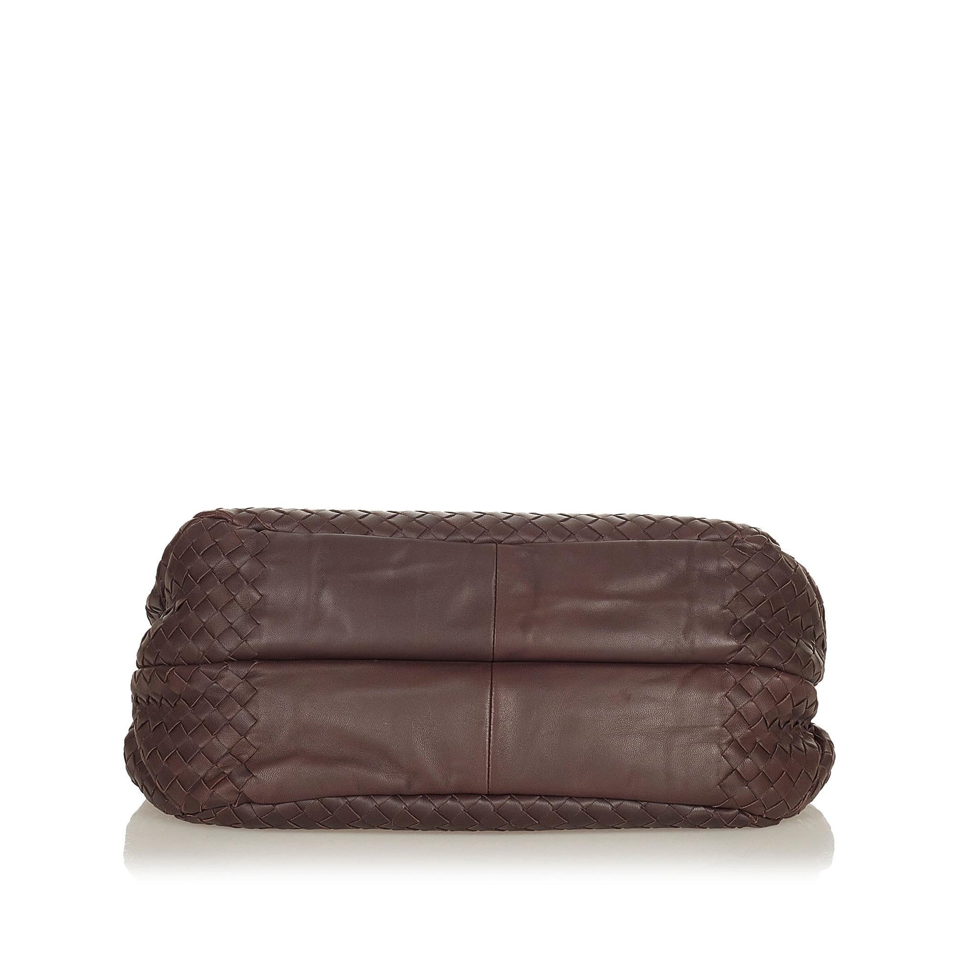 Luxury Bottega Veneta Intrecciato Campana Shoulder Bag (SHG-27142)
