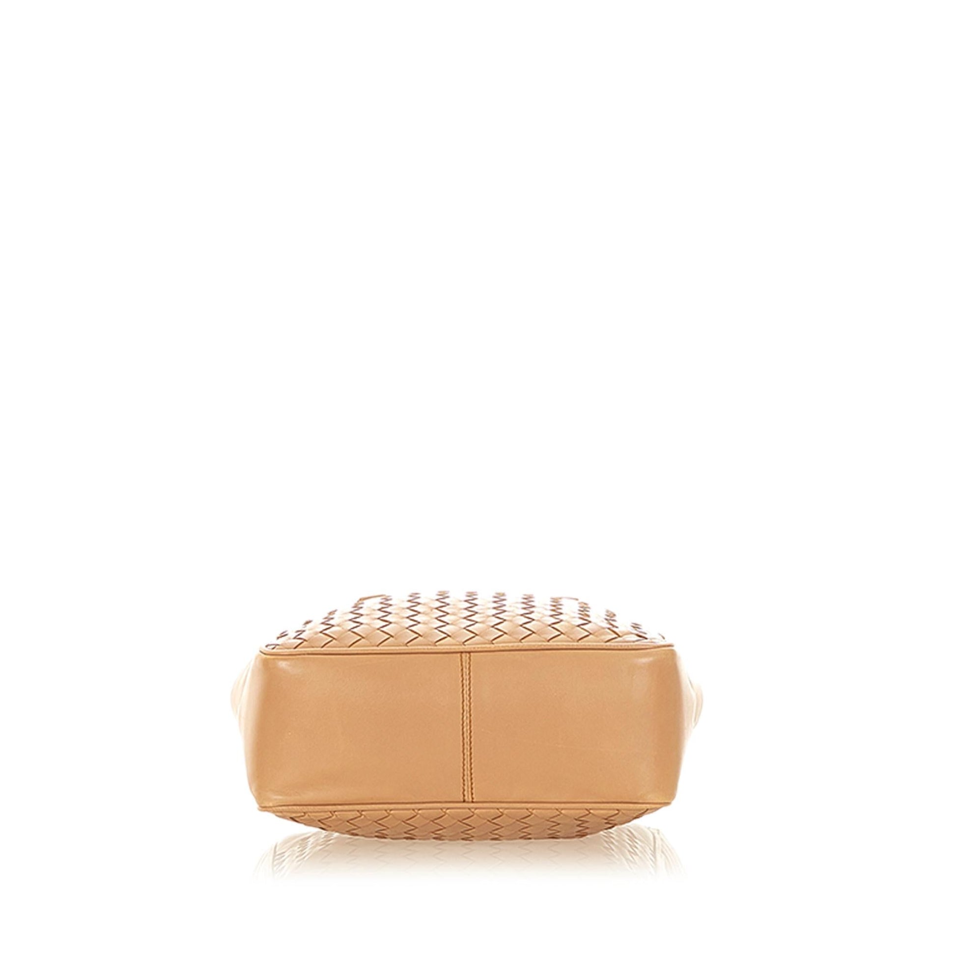 Luxury Bottega Veneta Intrecciato Leather Handbag (SHG-22611)