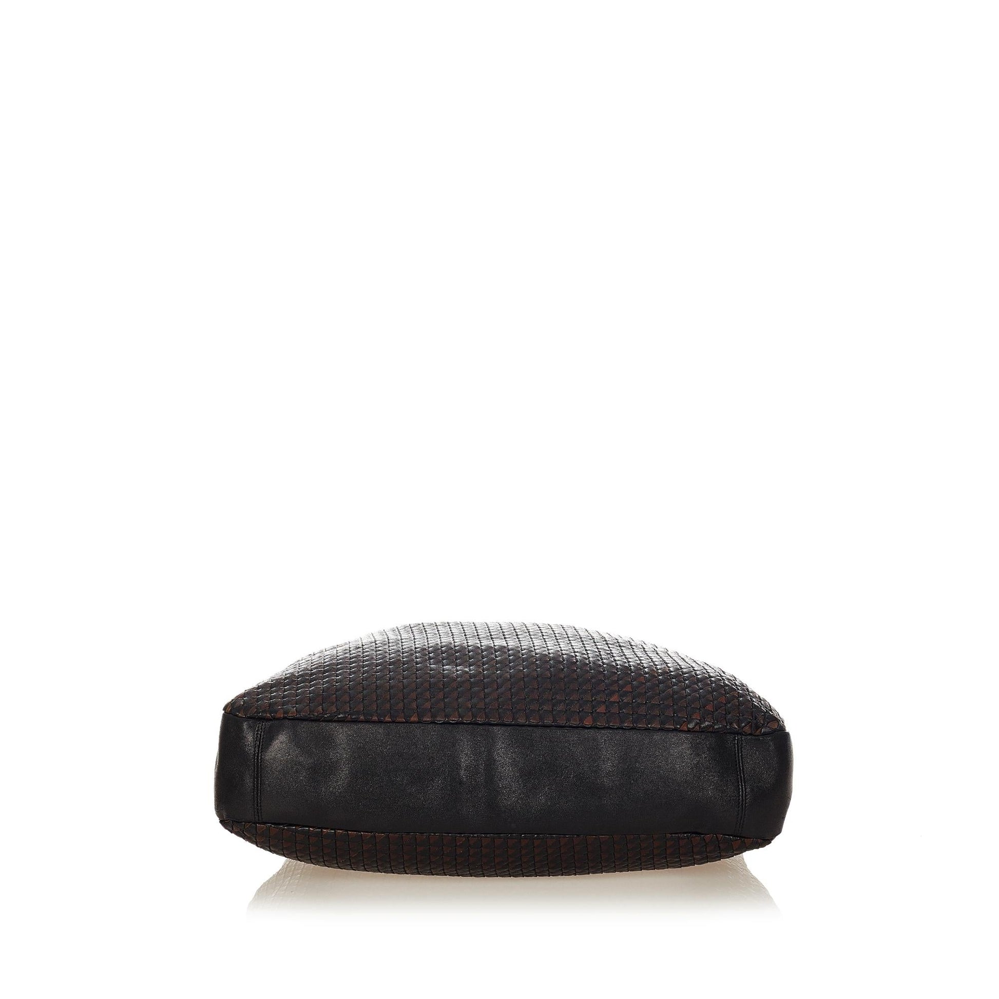 Luxury Bottega Veneta Intrecciato Leather Shoulder Bag (SHG-24740)
