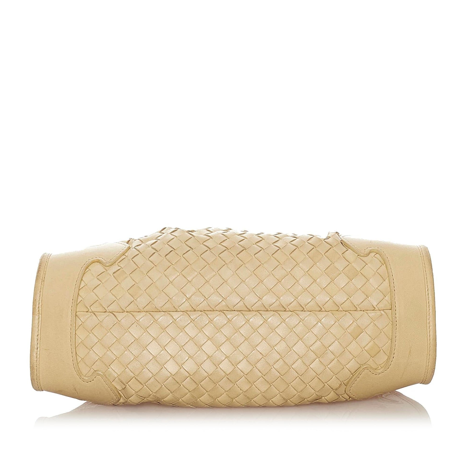 Luxury Bottega Veneta Intrecciato Leather Shoulder Bag (SHG-28138)