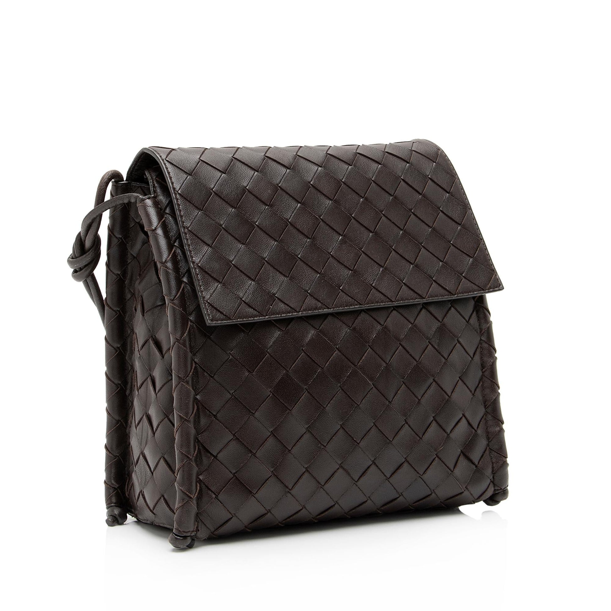 Luxury Bottega Veneta Intrecciato Nappa Small Fold Bag (SHF-23664)