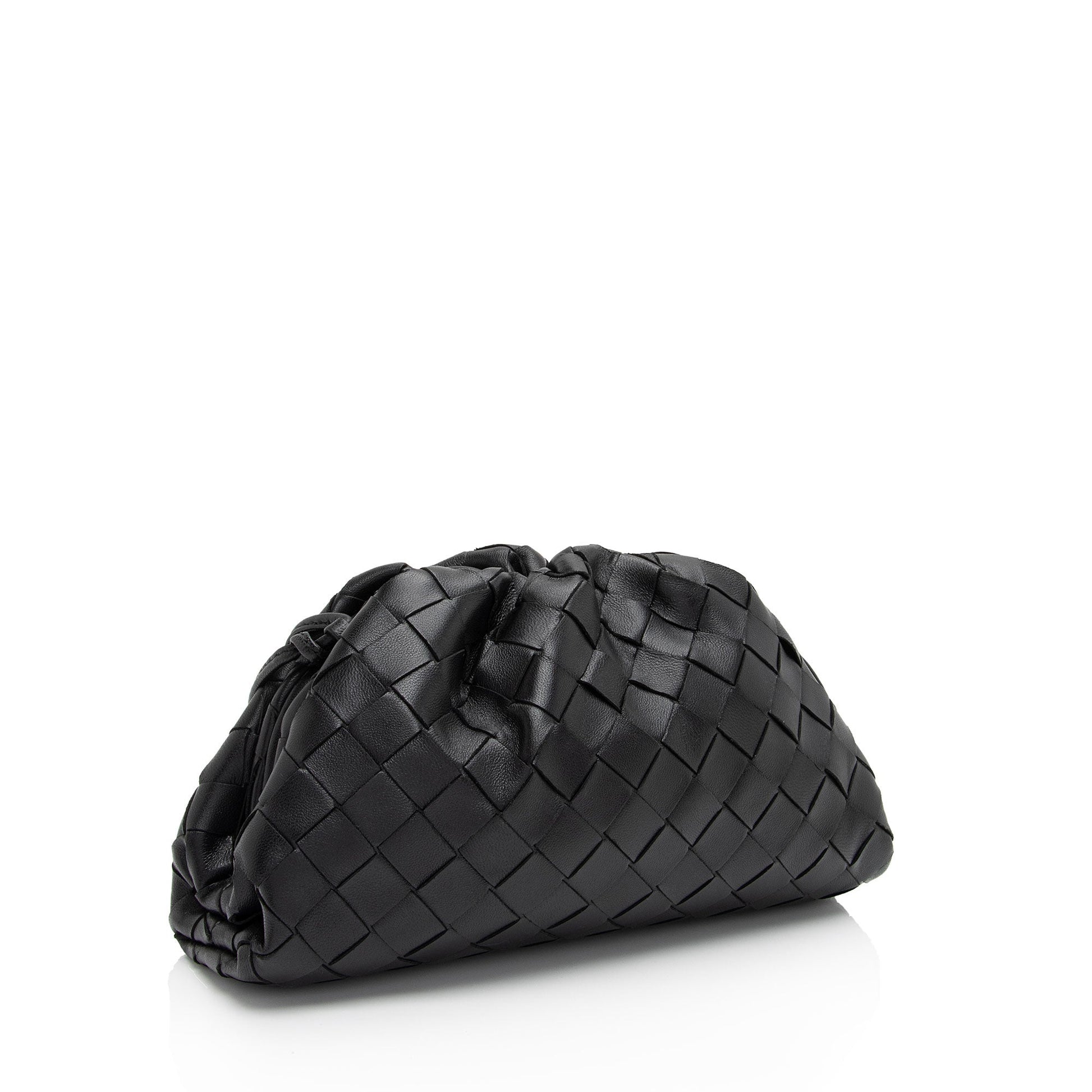 Luxury Bottega Veneta Intrecciato Nappa Leather The Pouch Mini Clutch (SHF-ZxdcNO)