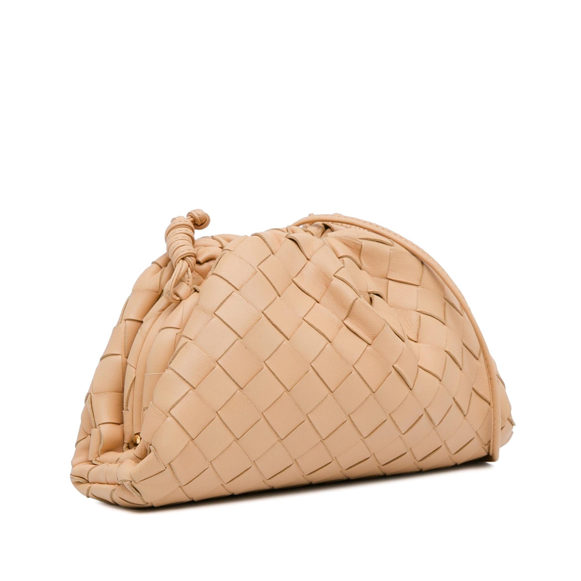 Luxury Bottega Veneta Intrecciato The Mini Pouch (SHG-yagjrX)
