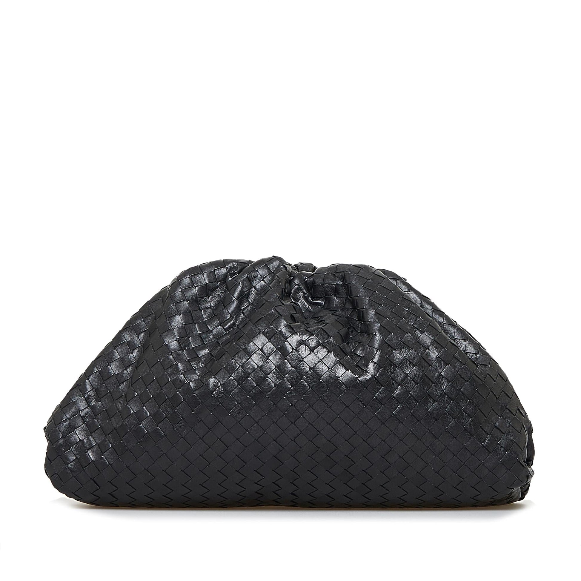 Luxury Bottega Veneta Intrecciato The Pouch Clutch (SHG-WfhKFE)