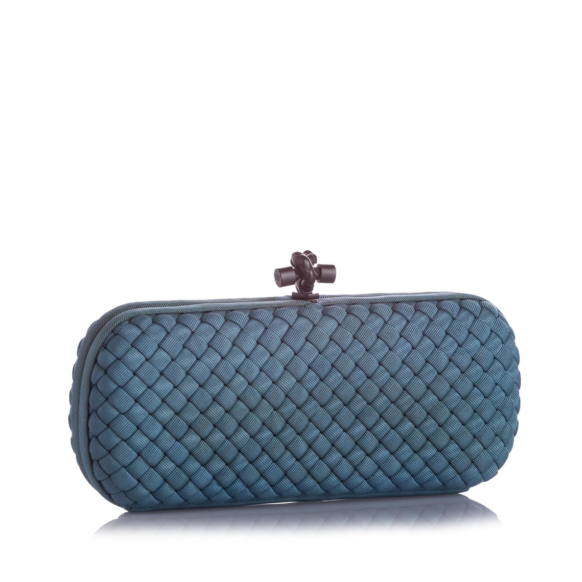 Luxury Bottega Veneta Knot Silk Clutch Bag (SHG-22721)