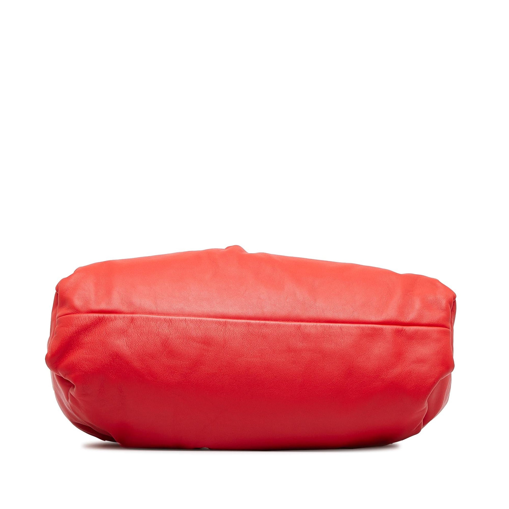 Luxury Bottega Veneta Lambskin The Shoulder Pouch (SHG-xU0578)