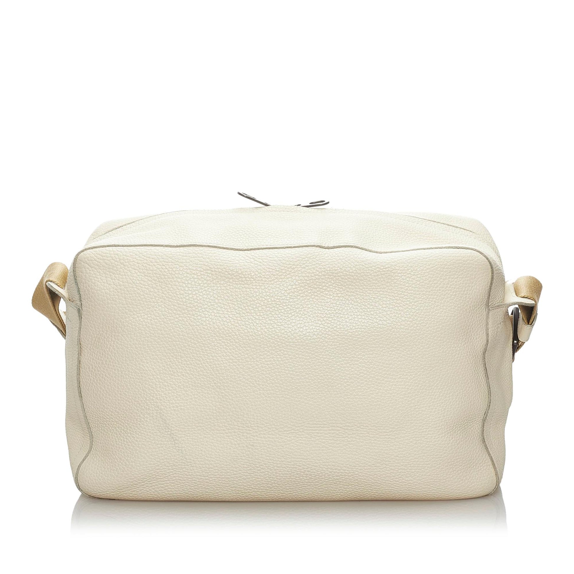Luxury Bottega Veneta Leather Crossbody Bag (SHG-33950)