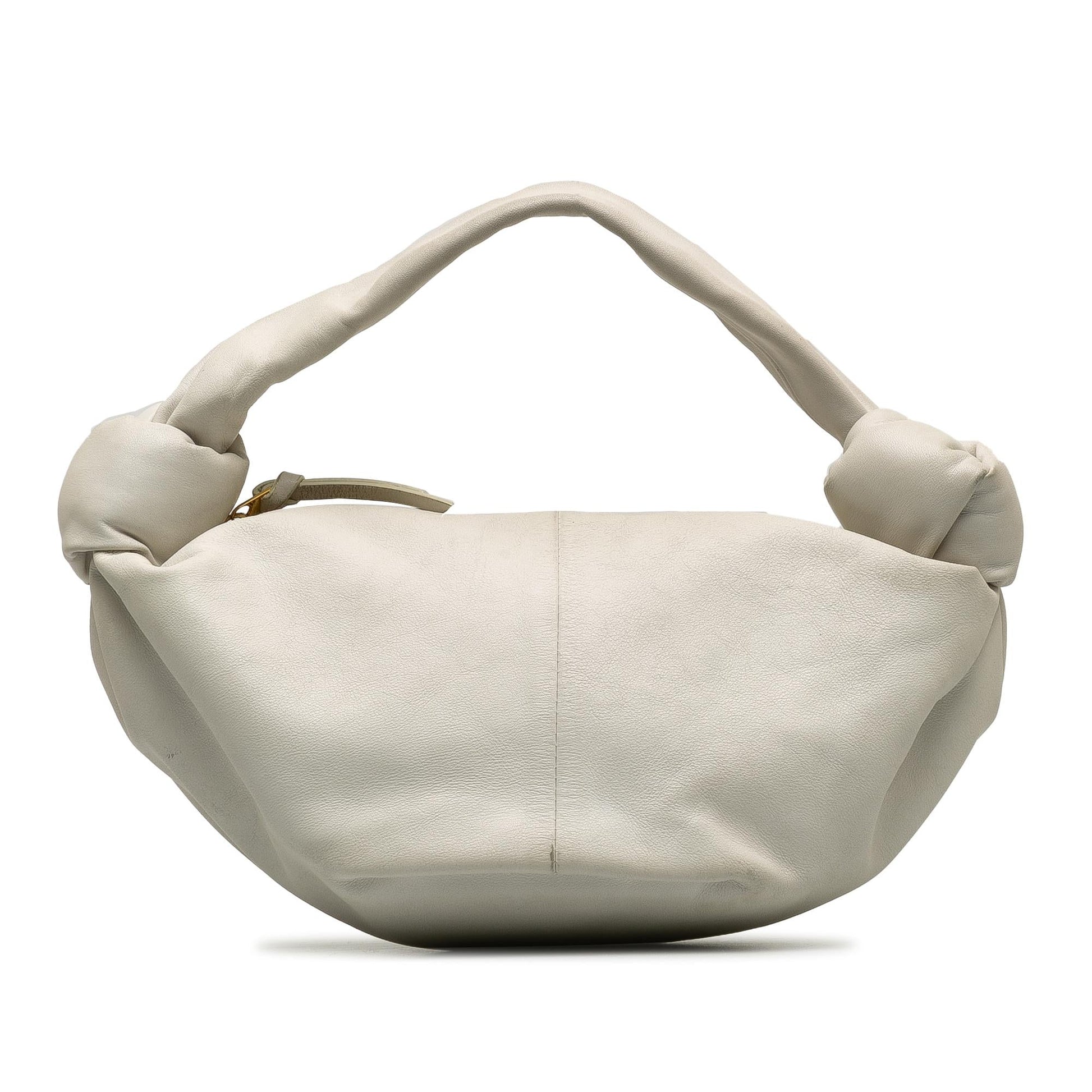 Luxury Bottega Veneta Mini Lambskin Double Knot Bag (SHG-RYDSLF)
