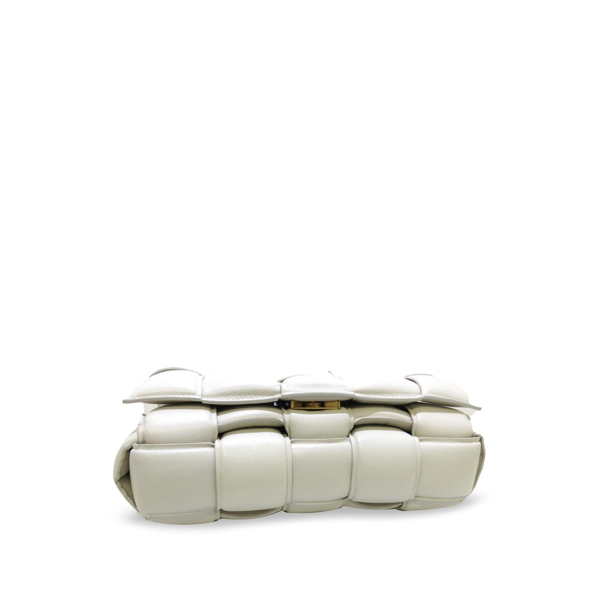 Luxury Bottega Veneta Padded Cassette Leather Crossbody Bag (SHG-ivszev)