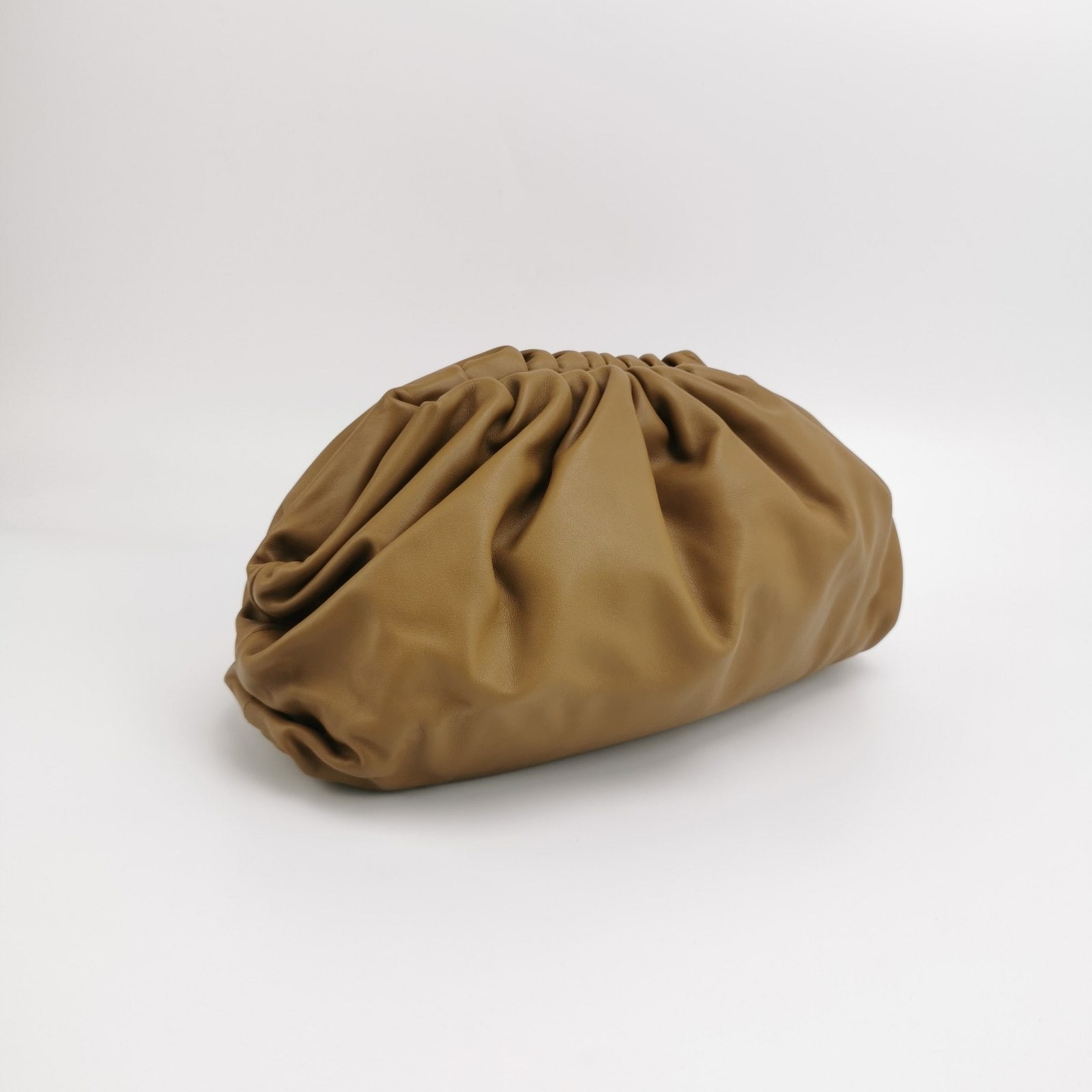 Bottega Veneta Pouch Calfskin Leather Caramel Brown Large