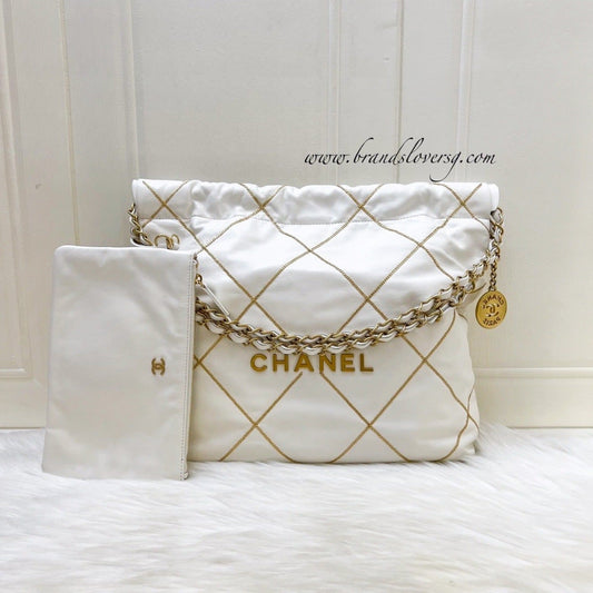 Chanel 22 Small Hobo Handbag in White Shiny Calfskin and AGHW (Model: AS3260)