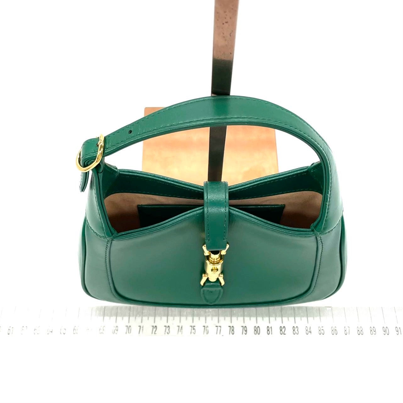 Gucci Jackie 1961 Mini Handbag in Green Leather with Adjustable Strap
