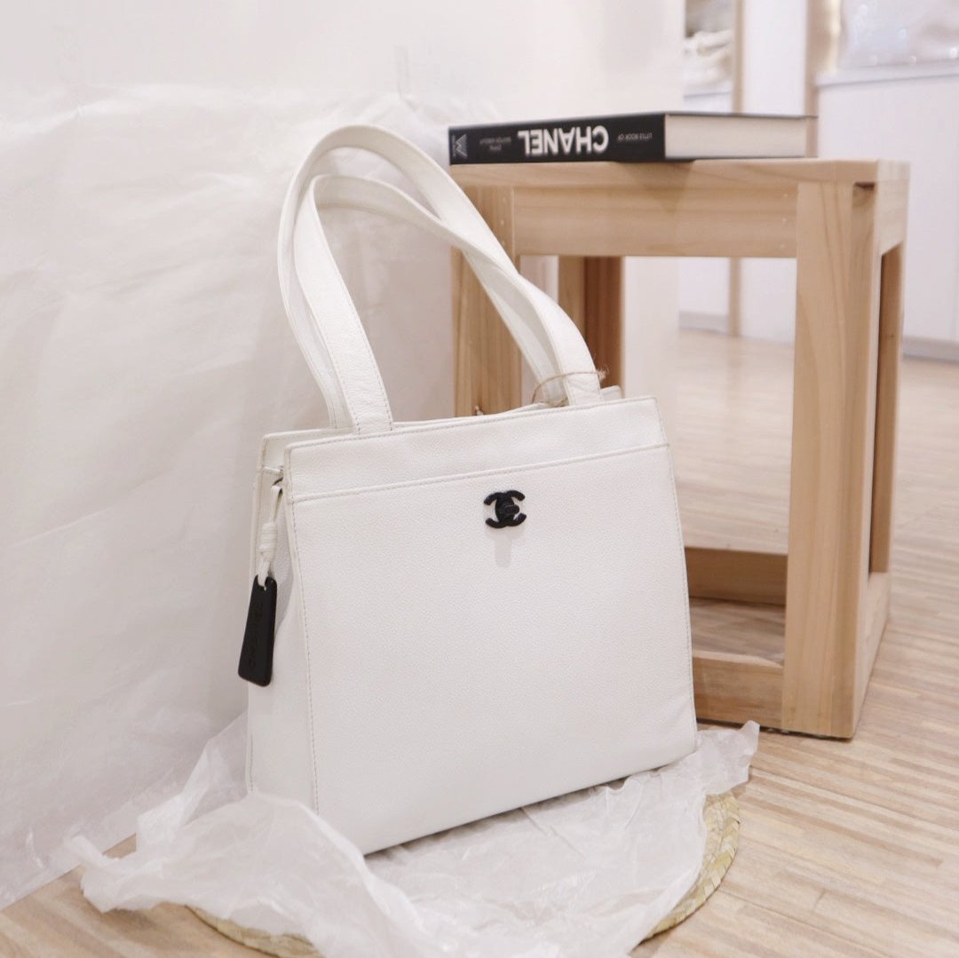 Chanel Tote Bag - Lynora Bags