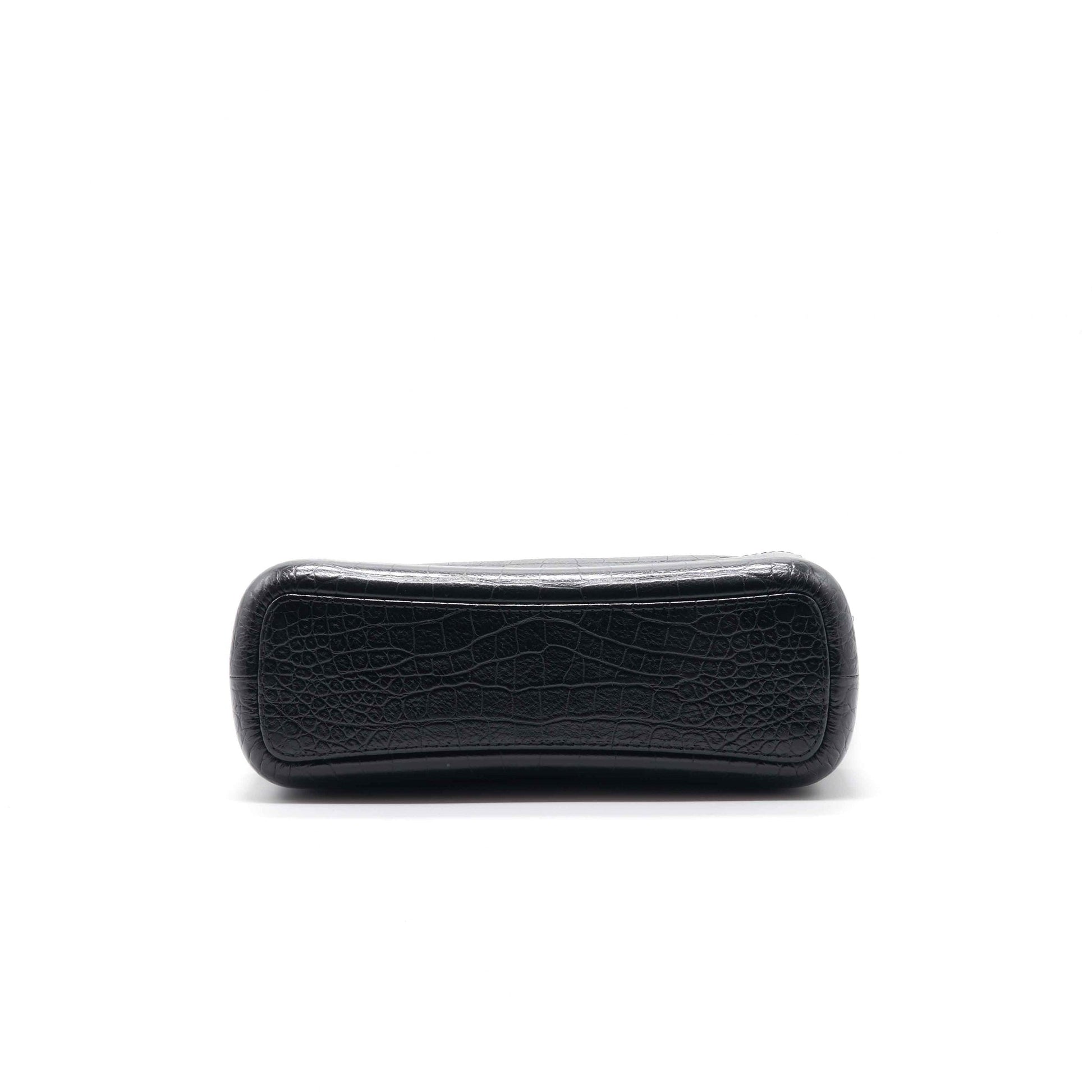 Chanel's Gabrielle Large Hobo Bag with Handle