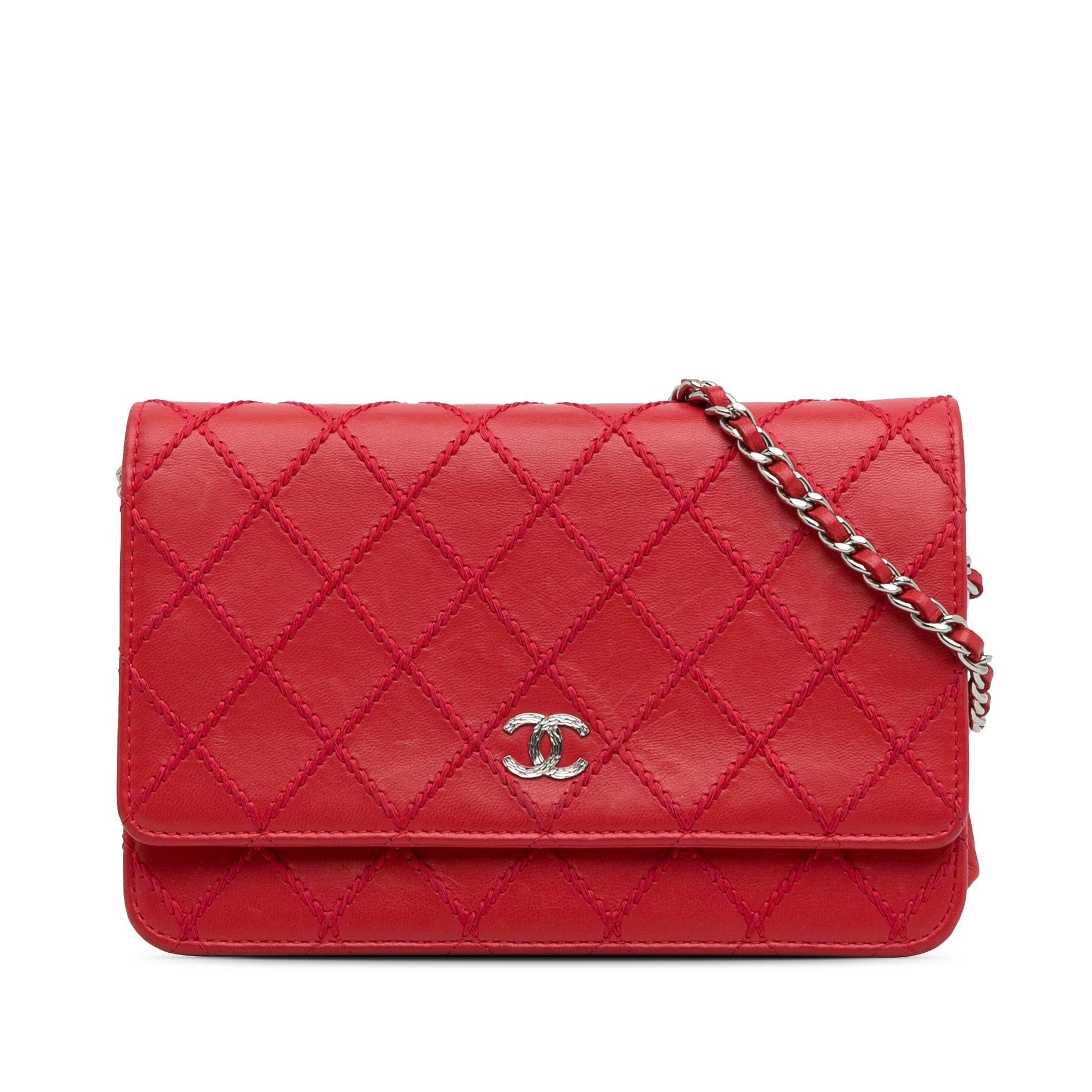 Chanel CC Lambskin Wild Stitch Wallet on Chain (SHG-GQnVtv) Crossbody