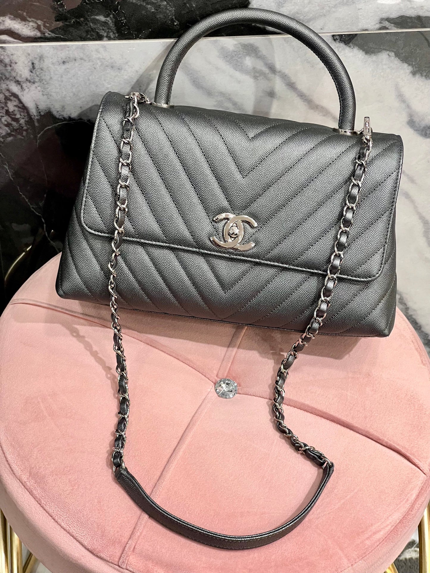 CHANEL CAVIAR METALLIC GRAPHITE MEDIUM COCO HANDBAG Coco Handle