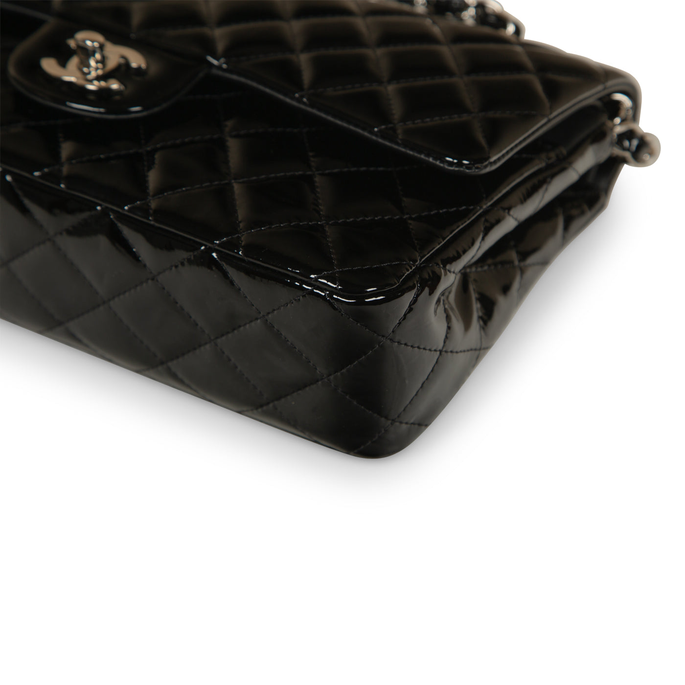 Chanel Classic Flap Bag - Medium - Patent Black