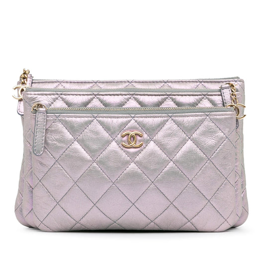 Chanel Iridescent Crumpled Calfskin Trio Cosmetic Case (SHG-znMKyB) Handbag