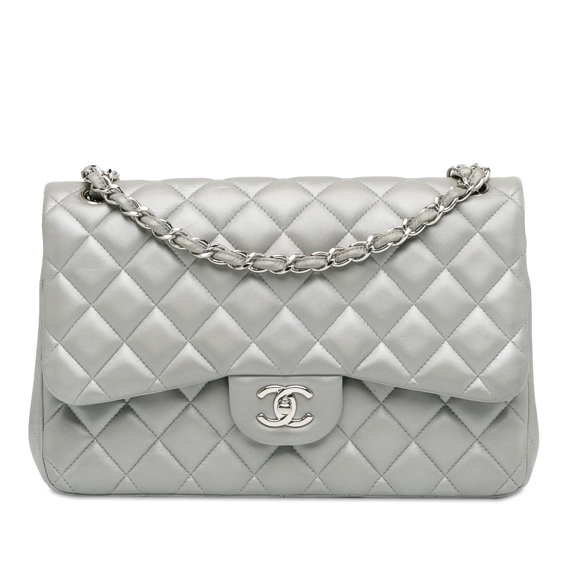 Chanel Jumbo Classic Lambskin Double Flap (SHG-FFE2dS) Shoulder Bag
