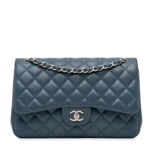 Chanel Jumbo Classic Lambskin Double Flap (SHG-fQmKvN) Shoulder Bag