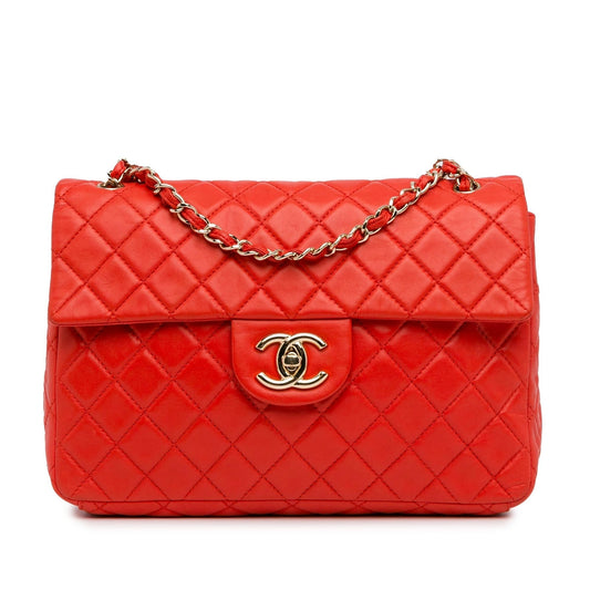 Chanel Jumbo XL Classic Lambskin Single Flap (SHG-VP2NPO) Shoulder Bag