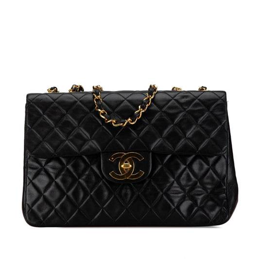 Chanel Maxi Classic Lambskin Single Flap (SHG-kQKahZ) Shoulder Bag
