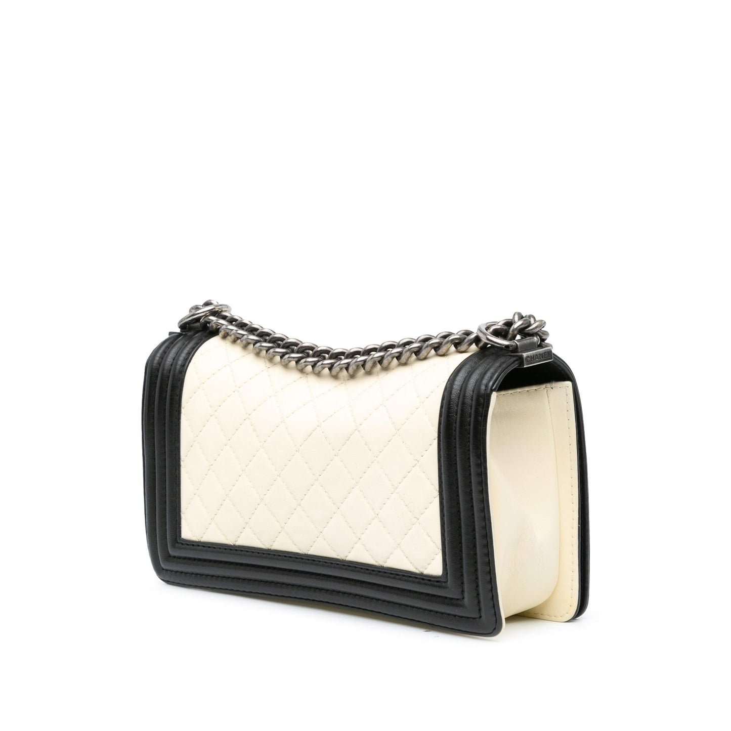 Chanel Medium Bicolor Lambskin Boy Flap (SHG-qI2Oyf) Crossbody