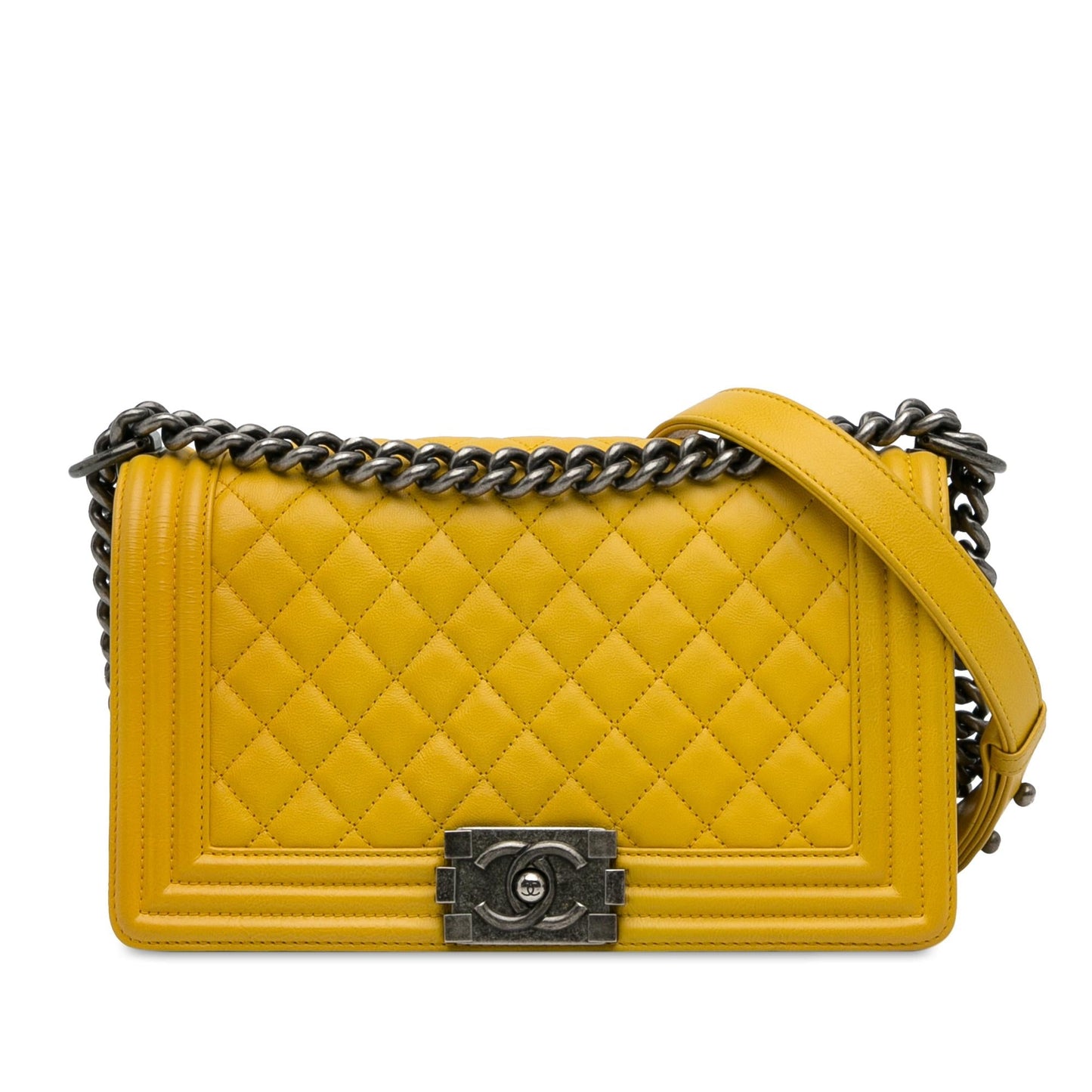 Chanel Medium Calfskin Boy Flap (SHG-vhLQuD) Crossbody