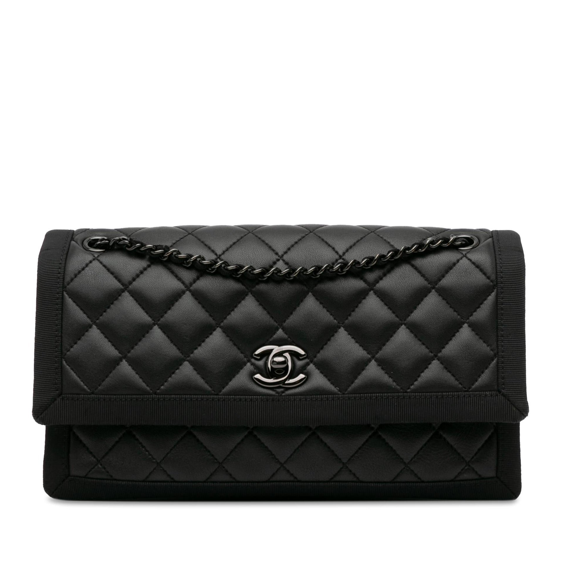 Chanel Medium Quilted Lambskin Grosgrain Two Tone Flap (SHG-IGkksY) Shoulder Bag
