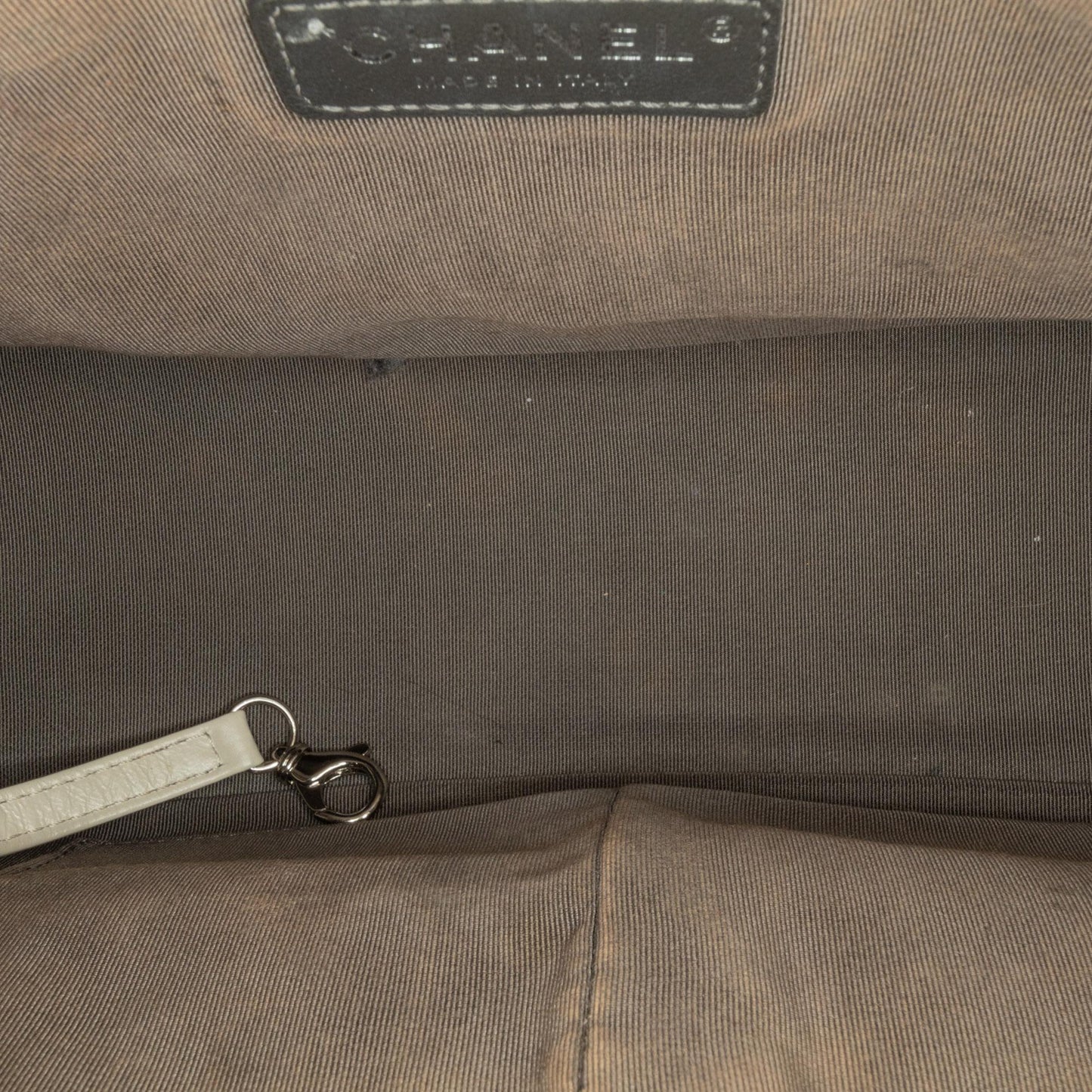 Chanel Medium Crossbody Bag - Lynora Bags