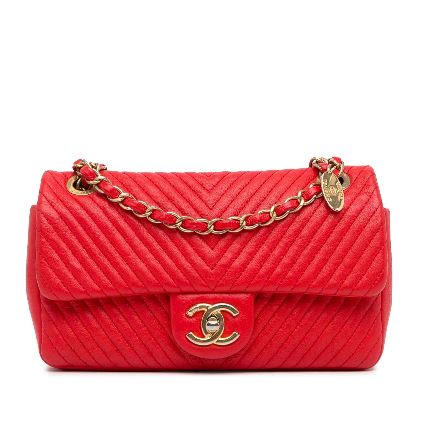 Chanel Medium Wrinkled Calfskin Quilted Chevron Medallion Charm Surpique Flap (SHG-U42TJR) Shoulder Bag