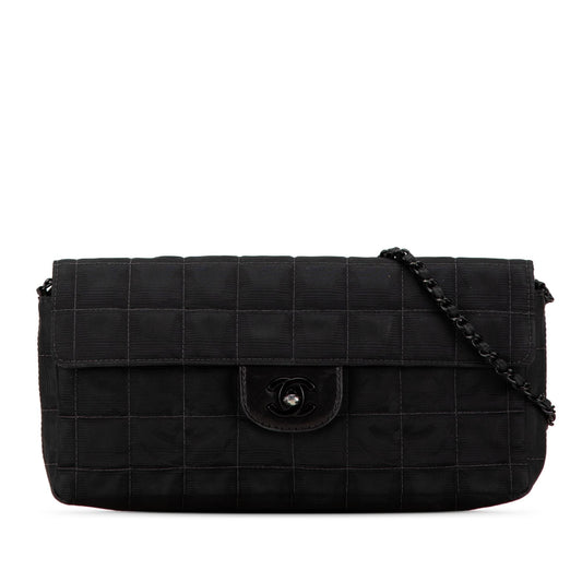 Chanel New Travel Line East West Flap (SHG-WQvcO7) Shoulder Bag