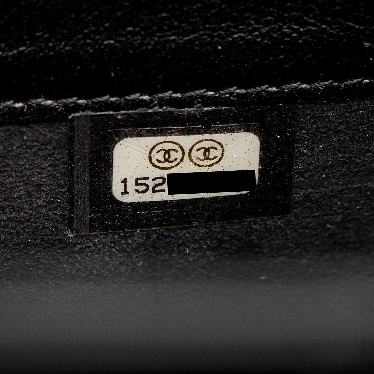 Chanel Patent Leather CC Brilliant iPad Case (SHF-erdd74) Handbag