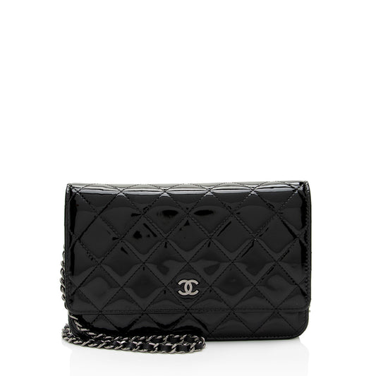 Chanel Patent Leather Classic Wallet on Chain (SHF-8fowjN) Tote