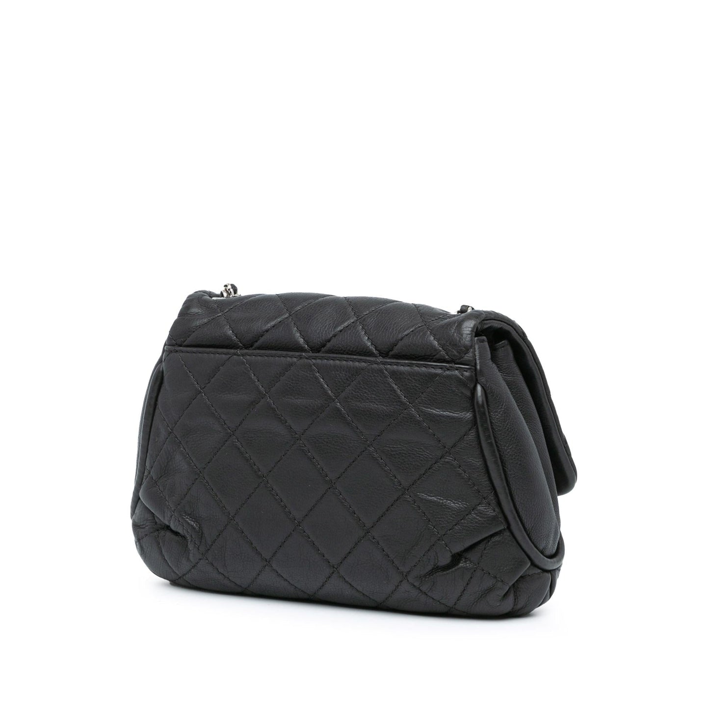 Chanel Quilted Calfskin Curvy Flap (SHG-7XhJvX) Shoulder Bag