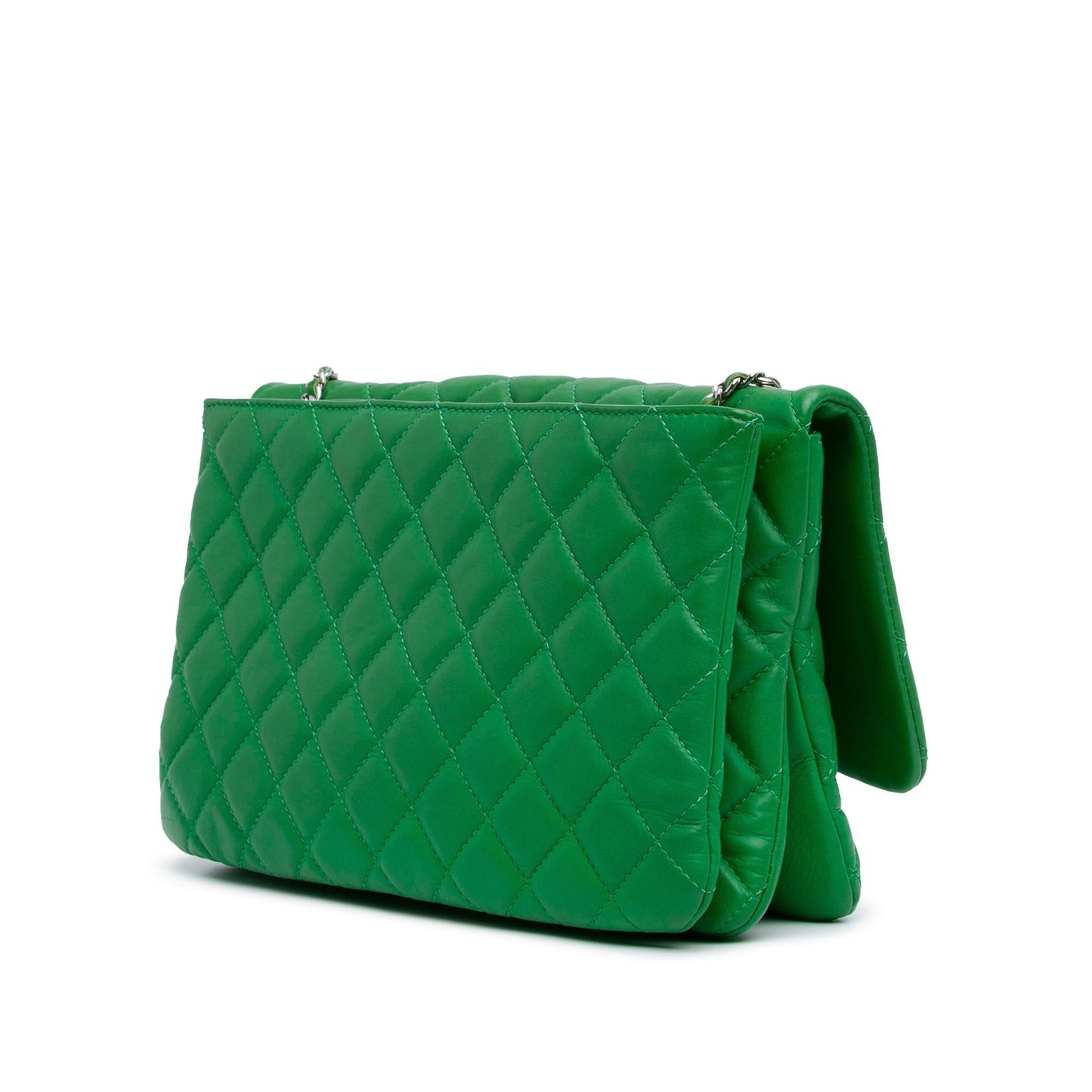 Chanel Quilted Lambskin Double Compartment Chain Flap (SHG-ylKzpw) Shoulder Bag