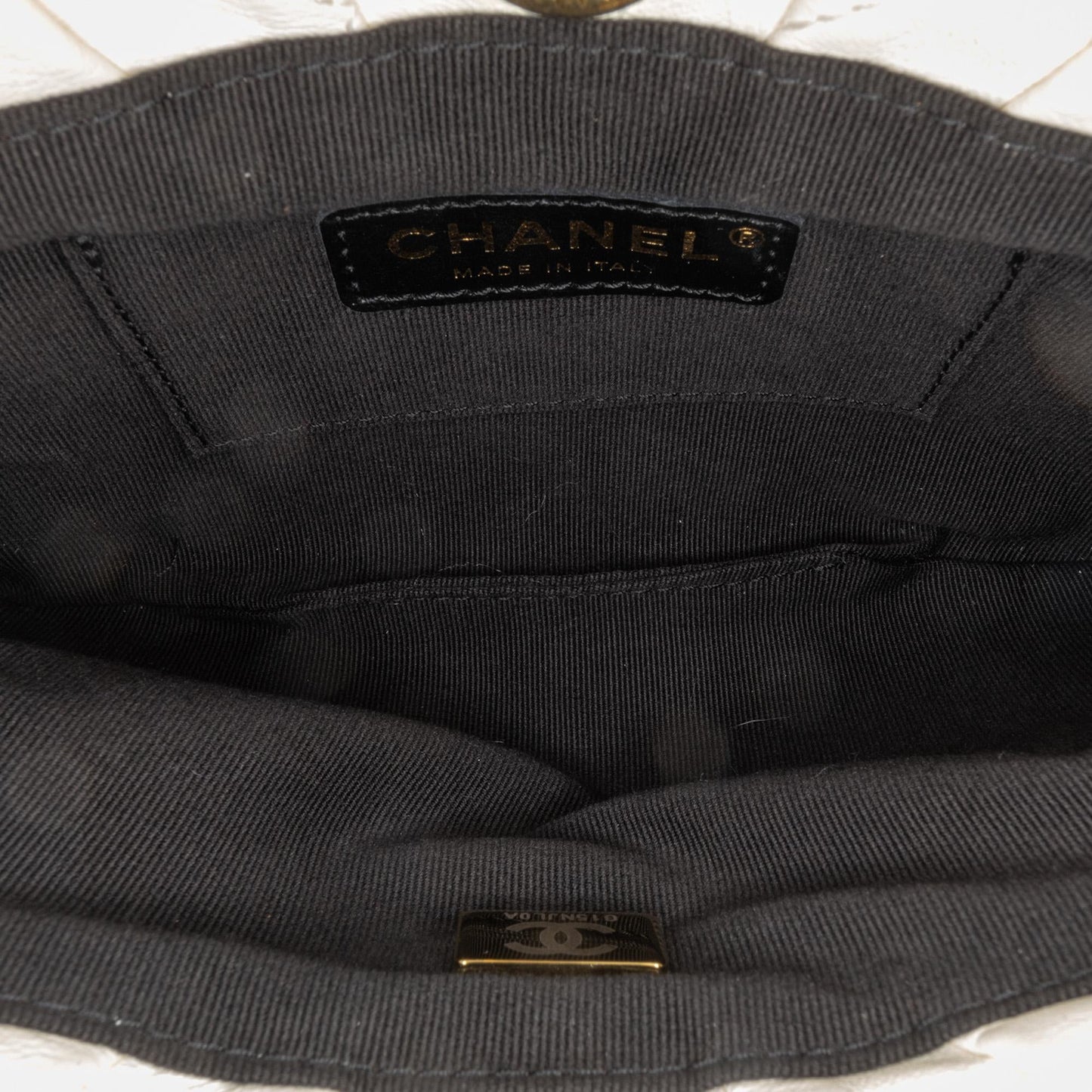 Chanel Quilted Lambskin Pearl Crown Handle Clutch Bag