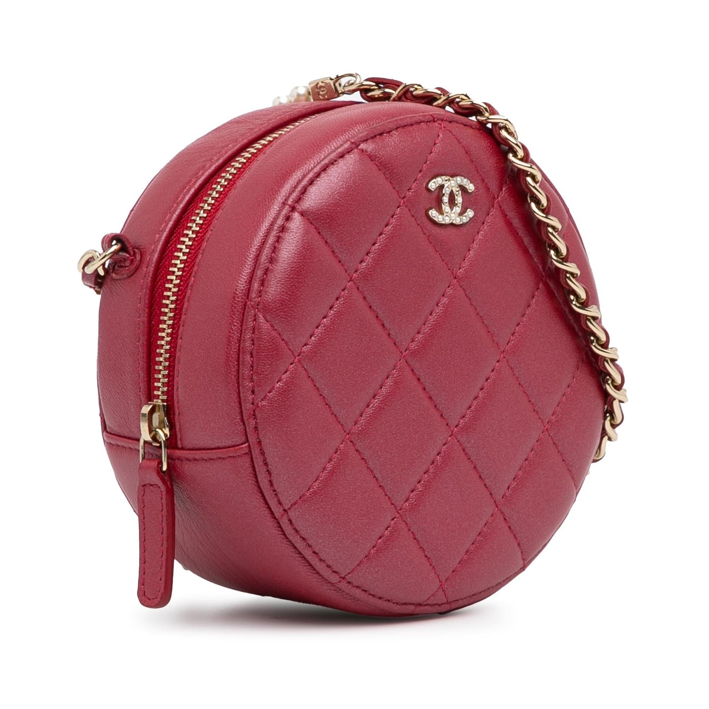 Chanel Quilted Lambskin Round Pearl Clutch with Chain (SHG-QFU7OK)