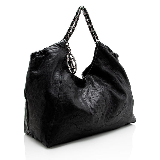 Chanel Quilted Leather CC Charm Hobo (SHF-15325) Shoulder Bag