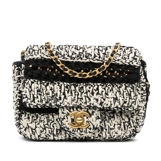 Chanel Raffia Braided with Love Flap (SHG-zcQsdu) Crossbody