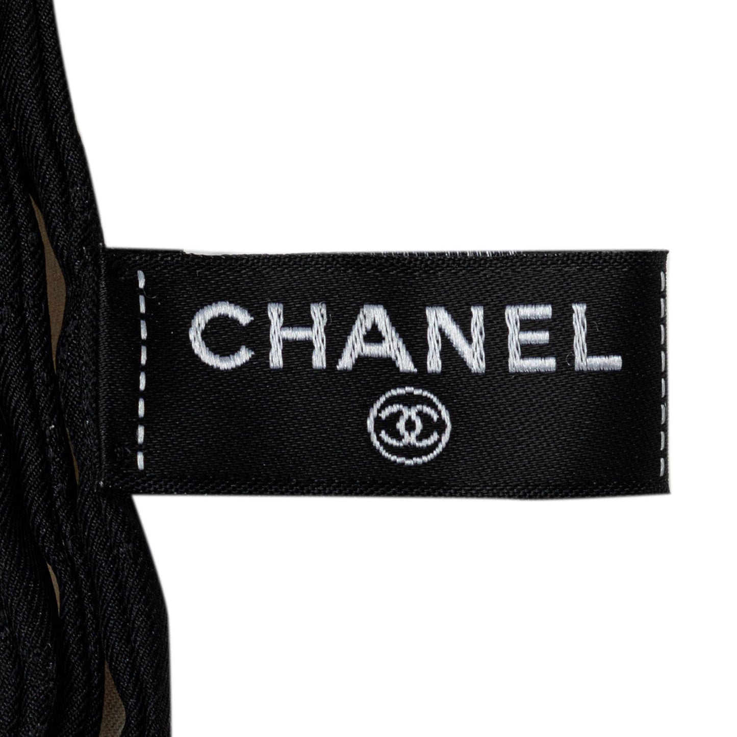Chanel Silk CC Bow Scrunchie (SHG-AINwNO) Handbag