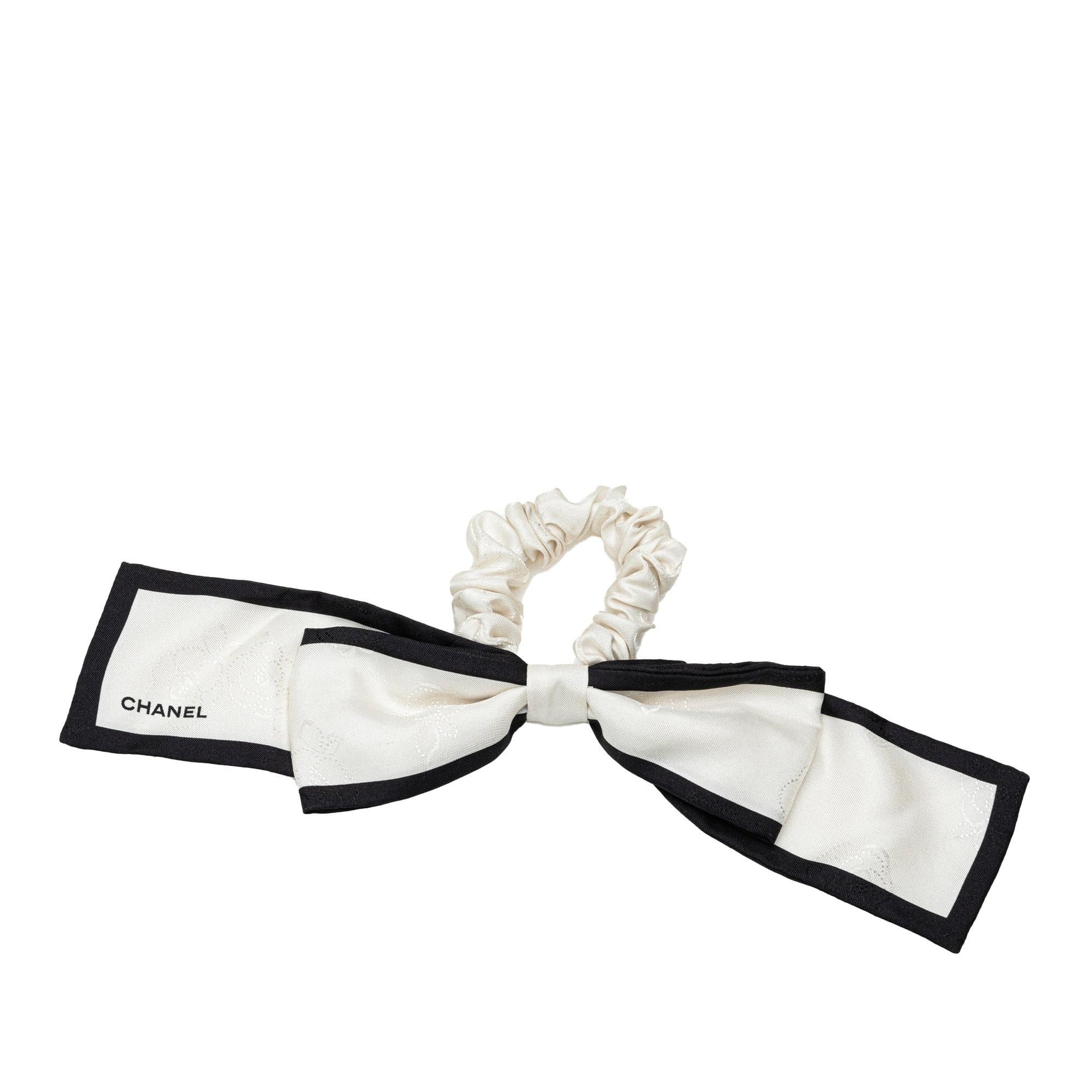Chanel Silk CC Bow Scrunchie (SHG-AINwNO) Handbag