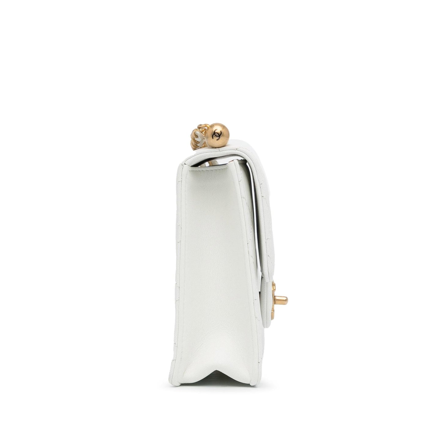 Chanel Small Lambskin Chic Pearls Flap (SHG-aY4p5K) Crossbody