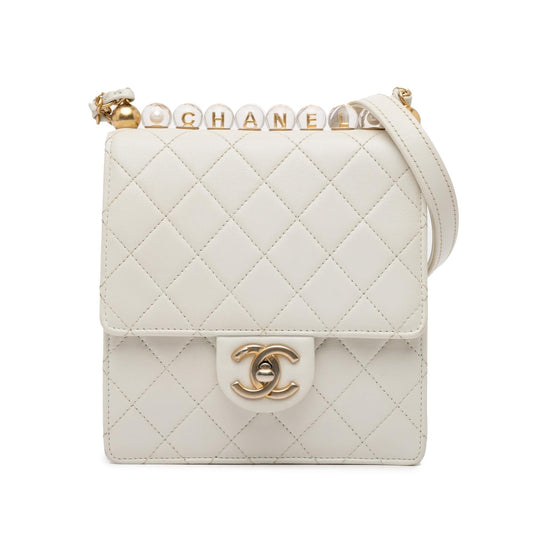 Chanel Small Lambskin Chic Pearls Flap (SHG-NEndrv) Crossbody