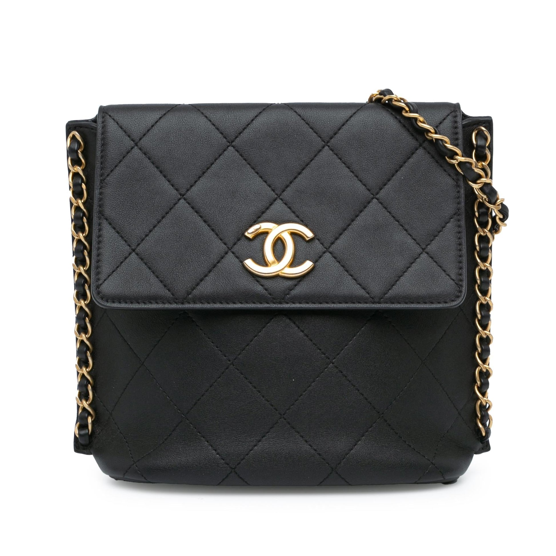 Chanel Small Quilted Calfskin Chain Hobo Flap (SHG-Un4nYy) Crossbody