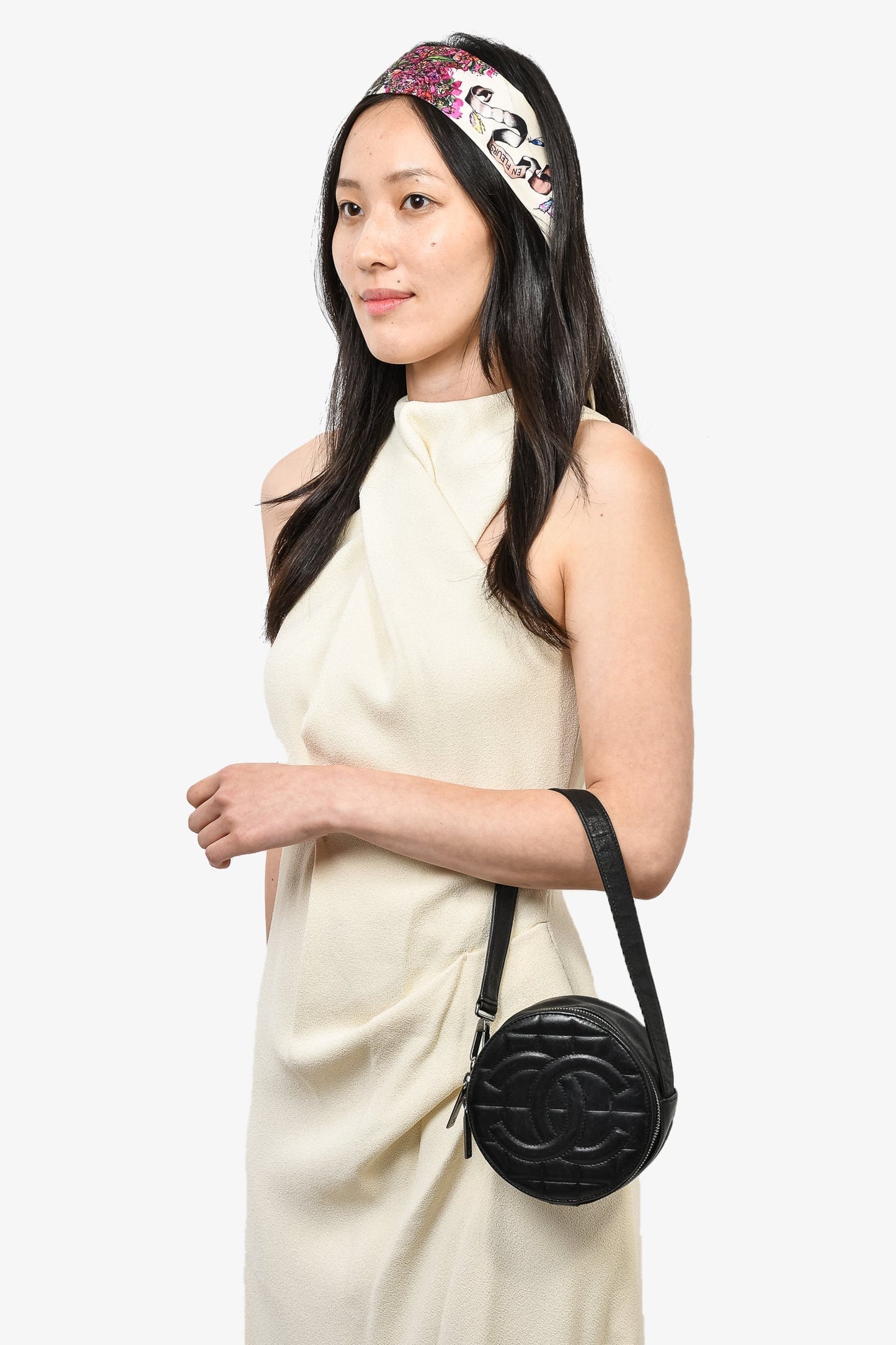 Chanel 2003/2004 Black Leather Round CC Shoulder Bag